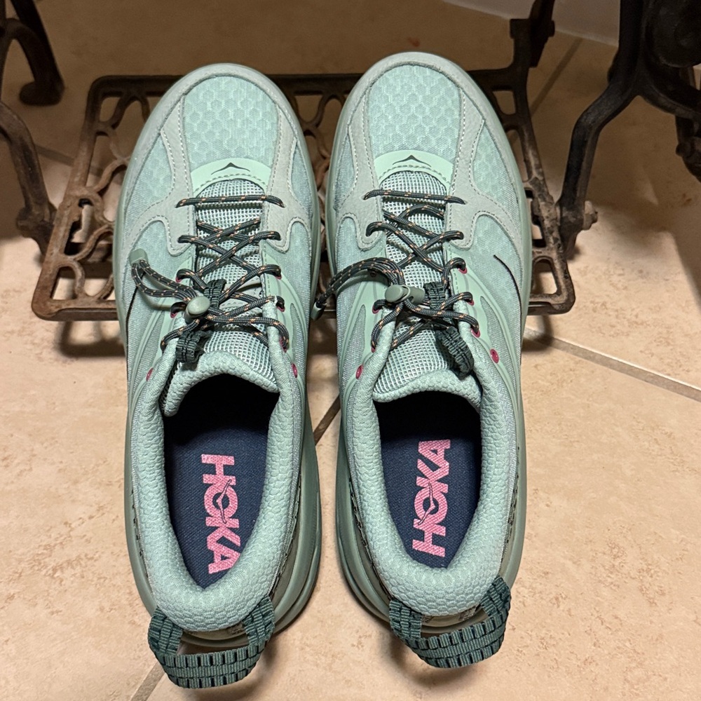 Hoka Bondi B3LS Sneaker Color Aloe Vera' Colorway Women’s Size 13 Men’s Size 12